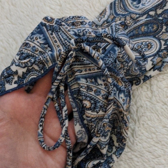 Blue Paisley dress - Picture 4 of 5